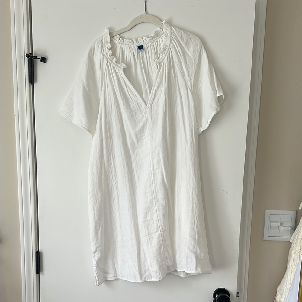 Old Navy White Ruffle Blouse